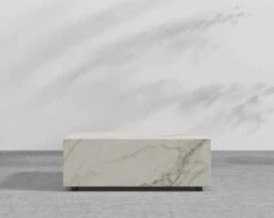 Liza Coffee Table Grande