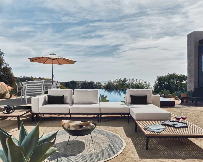 Francis Outdoor Right Chaise - Image 9